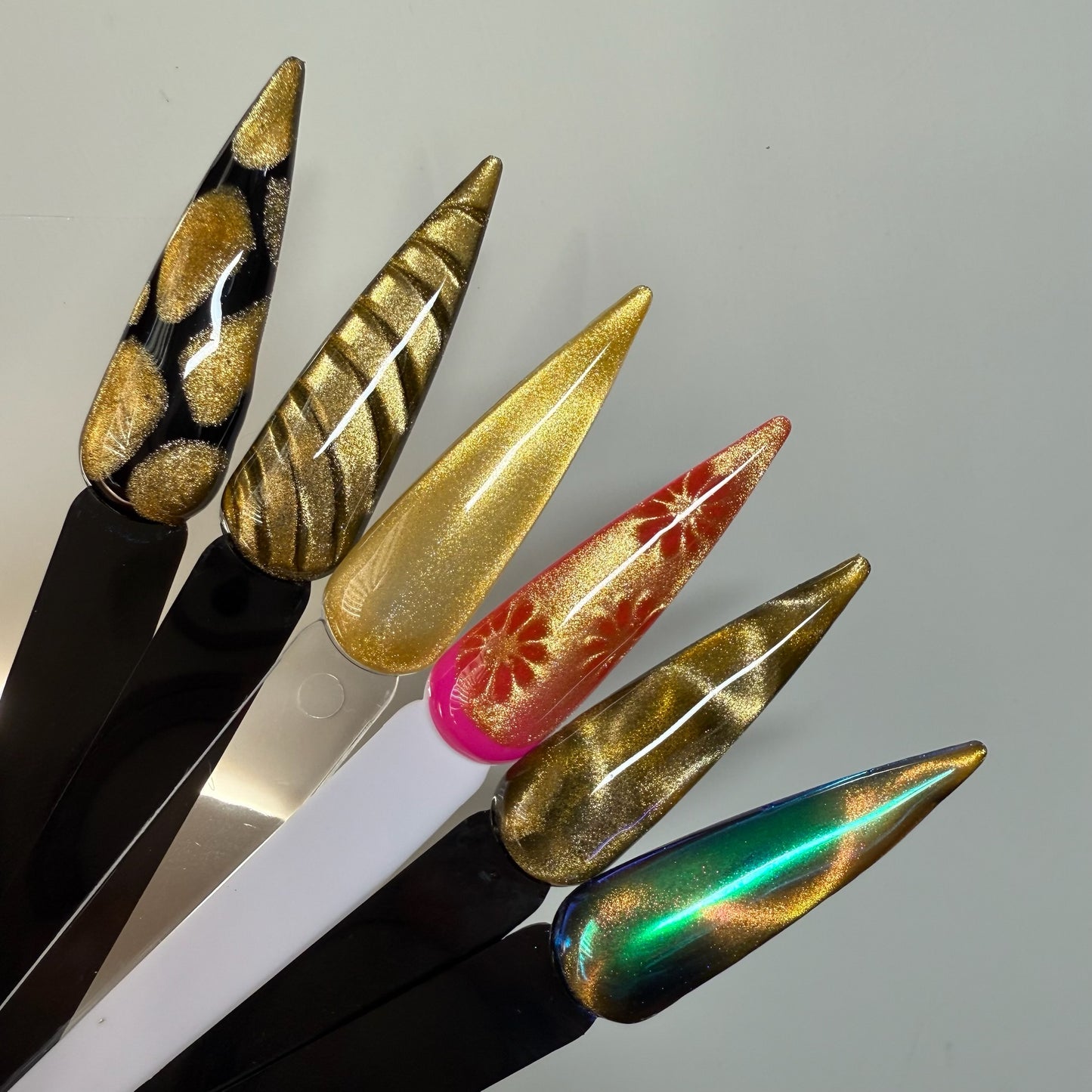 133 Gold Cat Eye, Nail Gel Polish